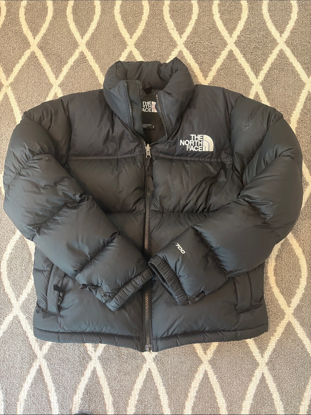 North Face Women’s Short Black Puffer
